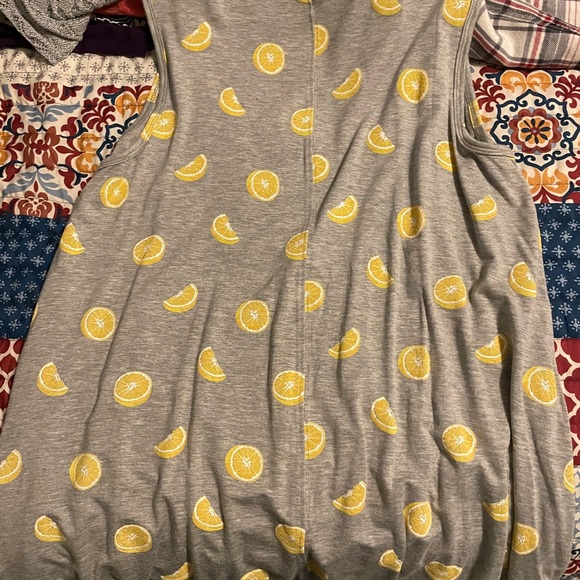 Tank top - Picture 3 of 3